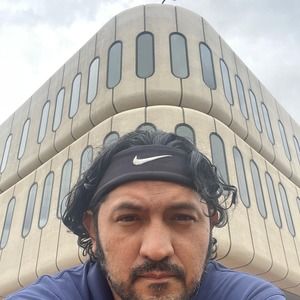 Meet your Posher, Charles